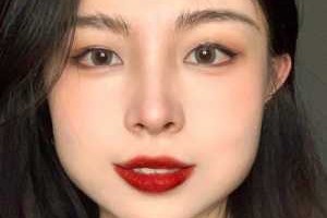 脸太瘦该怎么化妆好看一点,怎么化显脸瘦的妆容