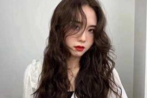 女生烫发类型,什么卷发显少女感