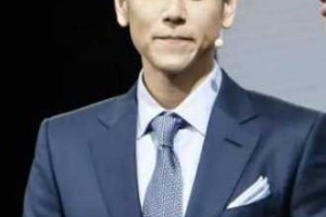 怎么梳背头（为什么亚洲人梳背头很难）