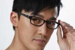 国字脸男生戴什么样的眼镜框好看,男生带什么手串寓意好