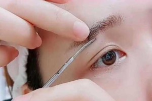 初学者怎么刮眉毛,初学者怎么刮眉毛才不会刮伤