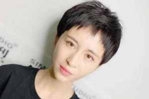 短发怎么搭理（超短发怎么打理）