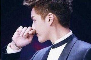 飞机头修边发型怎么跟理发师说,飞机头短发怎么弄好看