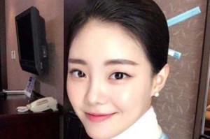 脸方适合盘什么类型的空姐头,脸方适合什么发型图片女