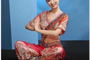 跳印度舞扎什么样的发型合适,印度舞适合什么发型女