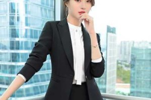 穿职业装头发怎么扎好看又简单,职业装怎么穿既好看又时尚的