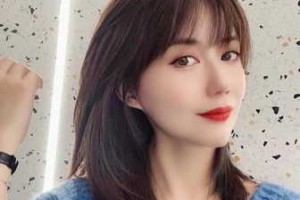 五十岁长脸窄额头适合什么发型,脸长脸小适合什么发型女生
