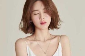 颧骨高下巴尖是什么脸型（颧骨高下巴尖是什么脸型适合什么发型）