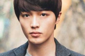 腮大适合的发型男,男孩脸大适合什么发型图片
