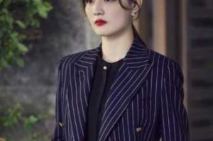 西装适合什么发型（西装适合什么发型图片女）