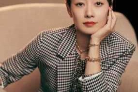 怎么样干练（平时很简单呆萌可爱，认真起来又很干练的女人是怎么样的人）