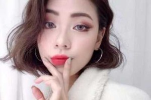 脸发黄染什么颜色的头发好看（脸发黄染什么颜色的头发好看图片）