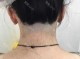 颈部后面头发长得太靠下怎么解决,后颈发际线怎么剃图解女