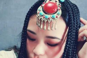 藏族演出头发怎么编,藏族头发怎么编图片教程