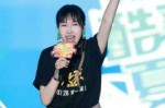染头发怎么对冲青色,头发怎么对冲白色