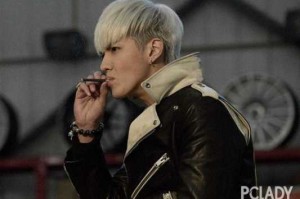 吴亦凡老炮发型叫什么（吴亦凡老炮发型叫什么意思）