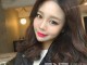 头发厚适合什么发型（头发厚适合什么发型女）