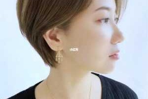 胖人大脸适合什么短发（胖人脸大脸圆适合什么耳饰，短发）