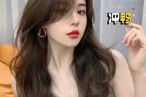 圆脸长发适合什么颜色（圆脸适合什么样的头发颜色？希望各位帮帮忙）