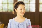 周冬雨的短发怎么编的（短发女生穿衣搭配技巧）