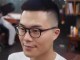 圆脸适合什么好看发型,圆脸适合弄什么发型男