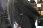 染什么发色不明显（为什么我染得是咖啡色的头发，怎么变成去是黑色的。在晚上看不出咖啡的颜色）