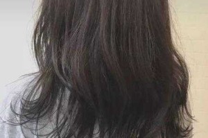 为什么头发很黑（为什么别人说我的头发很粗又很黑）