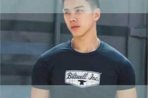可爱的男生适合什么发型（v型脸型男生适合什么短发男）