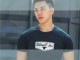 可爱的男生适合什么发型（v型脸型男生适合什么短发男）