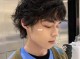 发量少男适合什么发型（中长发发量多适合的发型男）