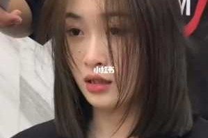 头发多怎么剪显得薄点,长发怎么显小一点