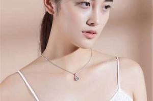 锁骨项链是金色好看还是银色好看,锁骨发型适合什么颜色的衣服