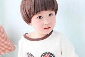 西瓜头怎么扎好看图解（西瓜头怎么扎好看图解视频）