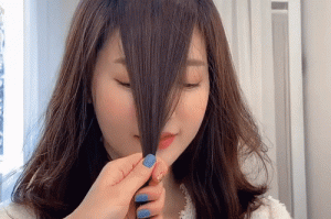 吹风机怎么定型刘海,八字刘海怎么定型