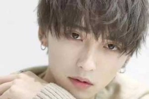 长发烫什么好看（长发烫什么好看男）