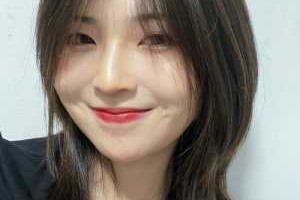 脸瘦的人适合什么发型（脸瘦的人适合什么发型女的）