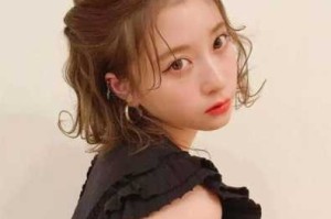 13岁扎什么头发好看（13岁扎什么头发好看最简单）