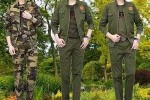 军绿色军服夹克怎么搭配,军绿色外套配什么颜色裤子男