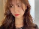 卷发染什么颜色好看女（卷发怎么染）