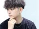 男孩头发硬留什么发型（男生头发又多又硬适合什么烫发）