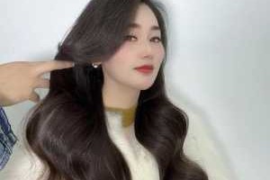 大卷怎么烫好看（烫大卷怎么烫）