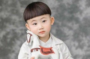 西瓜头怎么（男西瓜头发型怎么弄，后脑勺怎么弄，有没有图片，后脑勺的）