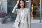 穿休闲西装配什么发型（穿休闲西装配什么发型女）