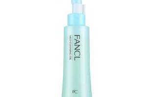 fancl卸妆油怎么使用（请问大家的fancl卸妆油四个月能用完吗）