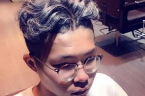 中分适合染什么颜色男（中分适合染什么颜色男生发型）