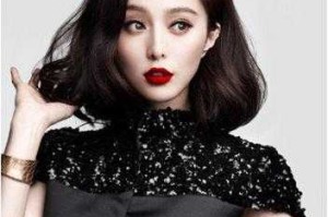 如何吹出好看的中分,如何把中分头发吹蓬松