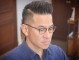 50岁到60岁男士适合什么发型?简单造型中年大叔一样魅力四射,梳什么头发好看又简单女生