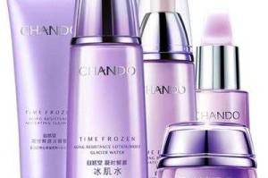 25至30岁用什么护肤品（30多岁用哪款保湿补水护肤品好）