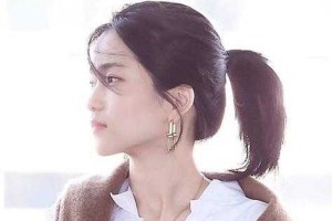 无刘海马尾鬓角怎么留（无刘海鬓角两边头发怎么弄的）