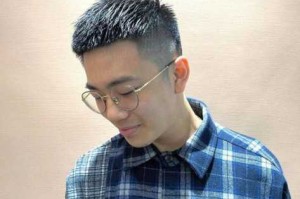 头发比较稀疏软的男生适合什么发型,
